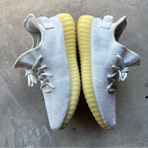 Yeezy 350 triple white - Picture 2 of 7